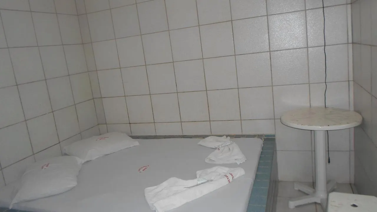 S&L Hotel Recife 2*,  Brezilya